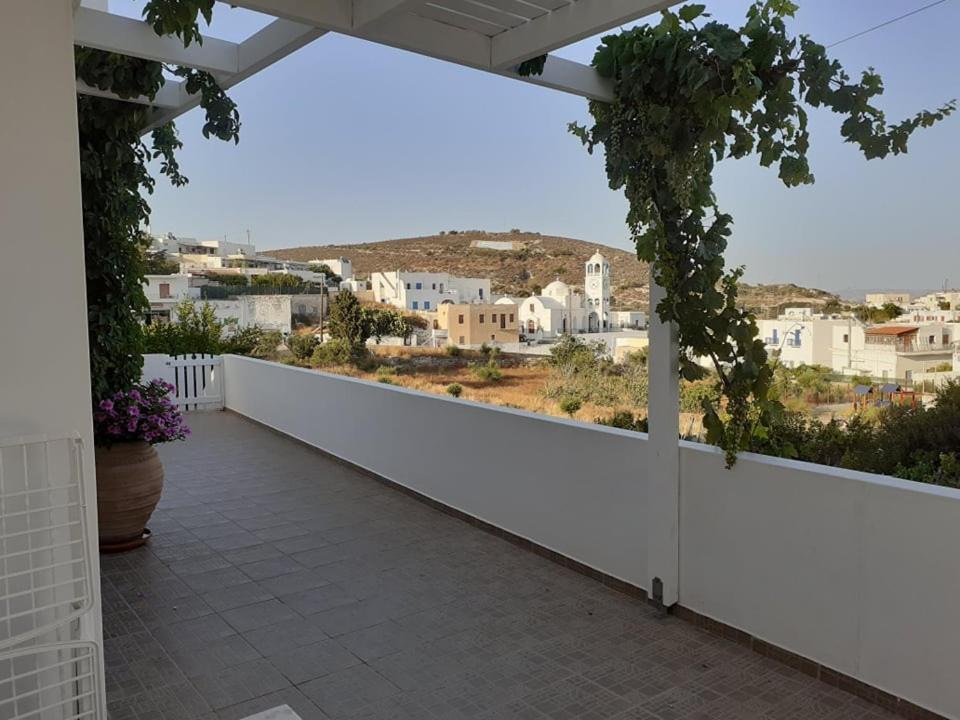 Matilda Milos - Cycladic Living Διαμέρισμα Τριοβάσαλος Εξωτερικό φωτογραφία