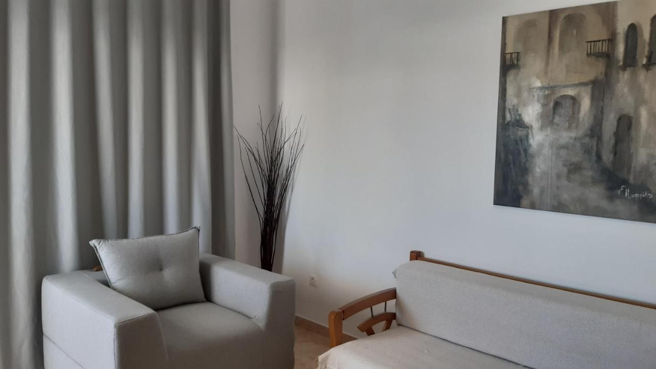 Matilda Milos - Cycladic Living Διαμέρισμα Τριοβάσαλος Εξωτερικό φωτογραφία
