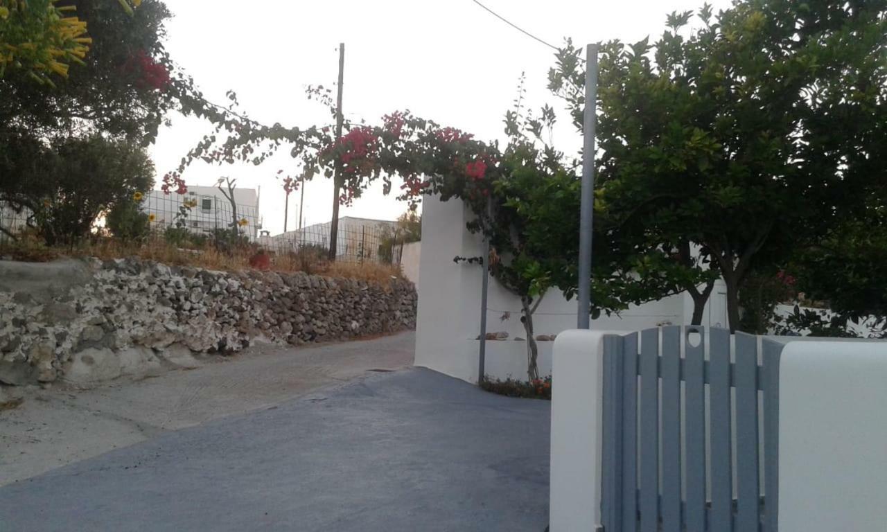 Matilda Milos - Cycladic Living Διαμέρισμα Τριοβάσαλος Εξωτερικό φωτογραφία